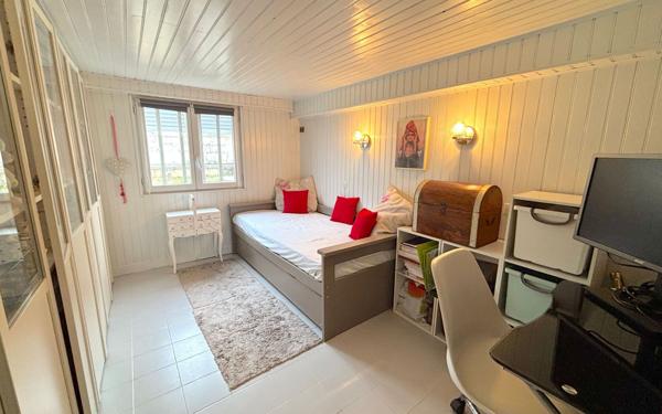 Maison à vendre    3 pièces • 70 m2 Évry