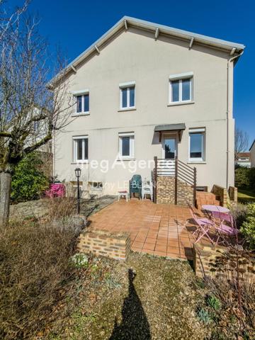 Maison à Chartres, 28000 - 7 pièces 180m²