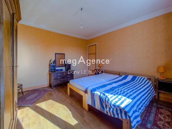 Maison à Chartres, 28000 - 7 pièces 180m²