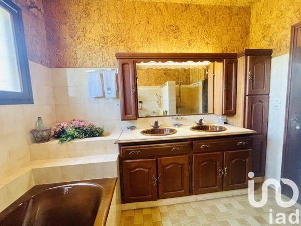 Maison à vendre 11 pièces 299 m² Le Blanc