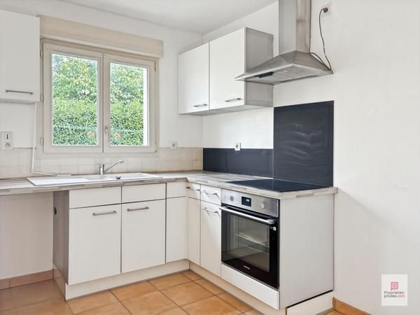 Maison plain pied - Courtillers 5 pièce(s) 80.04 m2