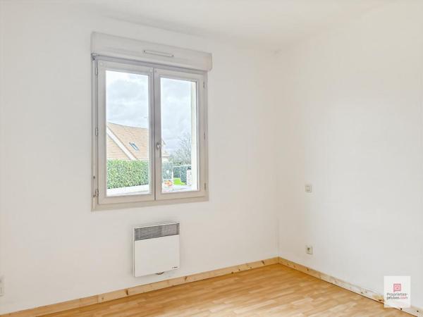 Maison plain pied - Courtillers 5 pièce(s) 80.04 m2