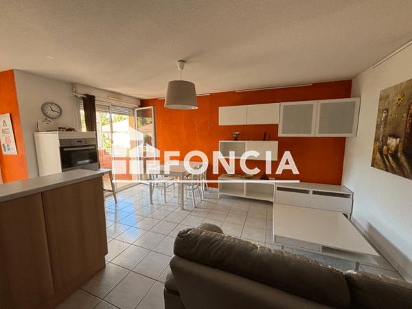 Location Appartement meublé 3 pièces 53.57 m² - 74 74BIS CHEMIN GUILHEM Pau 64000