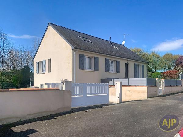 Vente maison Combree : 242 765 € - AJP Immobilier Segré