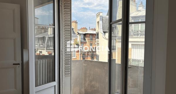 Location Appartement meublé 2 pièces 48.55 m² - Paris 75015
