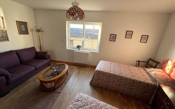 Maison à vendre    6 pièces • 194 m2 Aulnay