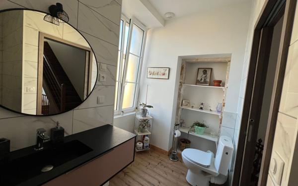 Maison à vendre    6 pièces • 194 m2 Aulnay