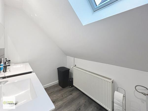 Maison contemporaine à ROOST WARENDIN (59286)