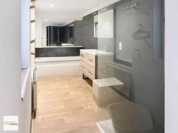 Maison contemporaine à ROOST WARENDIN (59286)