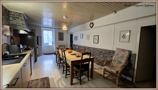 Maison à vendre 5 pièces VARAIZE (17) d'environ 145m² avec 4 chambres, garage et 700m² de terrain PLEIN SUD