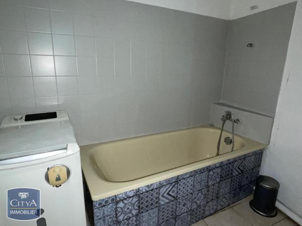 Location appartement Carpentras (84200) 1 pièce 23m²