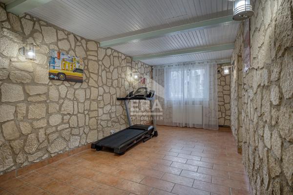 À Vendre - Belle Maison Individuelle de 166 m² à Viry (74) - Quartier Résidentiel