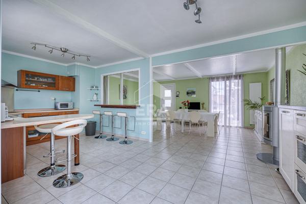 À Vendre - Belle Maison Individuelle de 166 m² à Viry (74) - Quartier Résidentiel