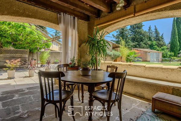 Ancien moulin réinventé en gites au pied du Luberon