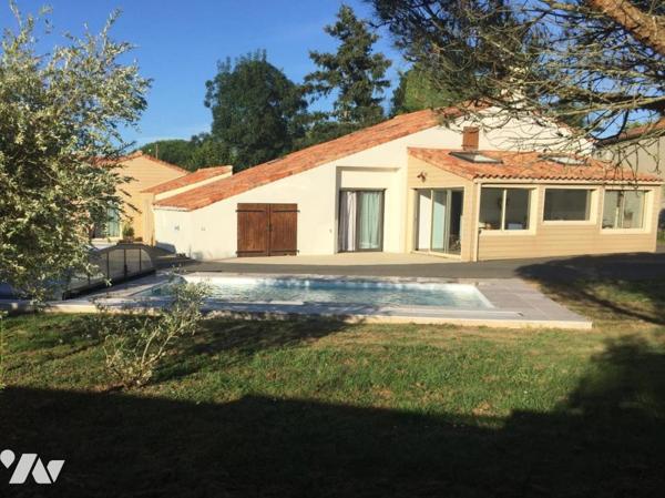 Maison familiale avec 6 chambres au calme de son village