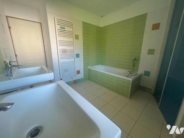 Maison familiale avec 6 chambres au calme de son village