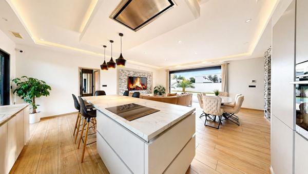 Colomiers Sublime Villa Moderne 185m² avec piscine et garage