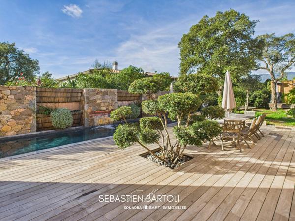 Villa de standing t4 de 140m² avec piscine et double garage