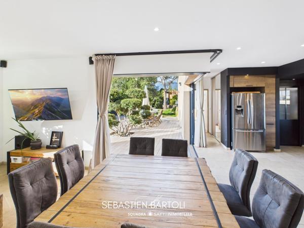 Villa de standing t4 de 140m² avec piscine et double garage