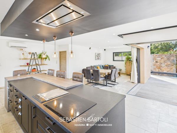 Villa de standing t4 de 140m² avec piscine et double garage