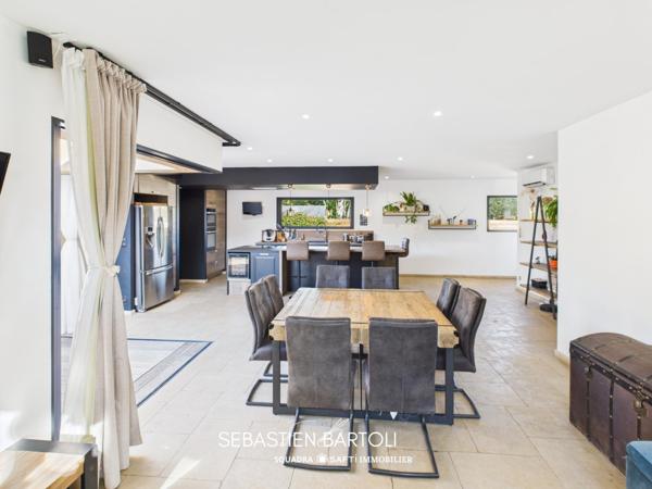 Villa de standing t4 de 140m² avec piscine et double garage