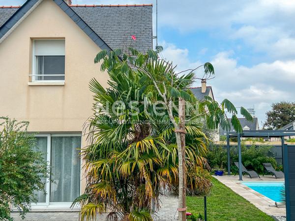 Maison avec piscine à Verrières-en-Anjou