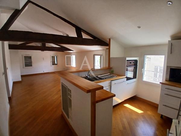 Appartement Saintes 3 pièce(s) 66.50 m2