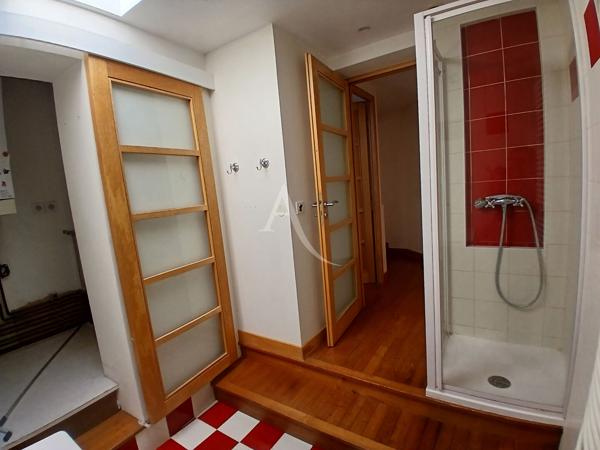 Appartement Saintes 3 pièce(s) 66.50 m2