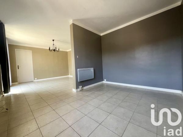 Appartement 3 pièces de 68 m² à Amélie-les-Bains-Palalda (66110)