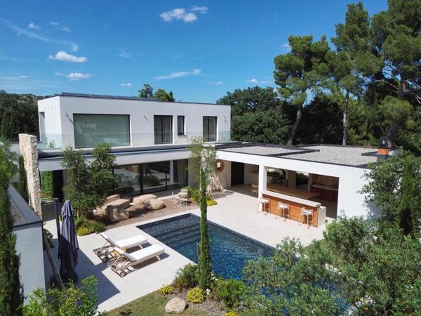Villa contemporaine d'exeption