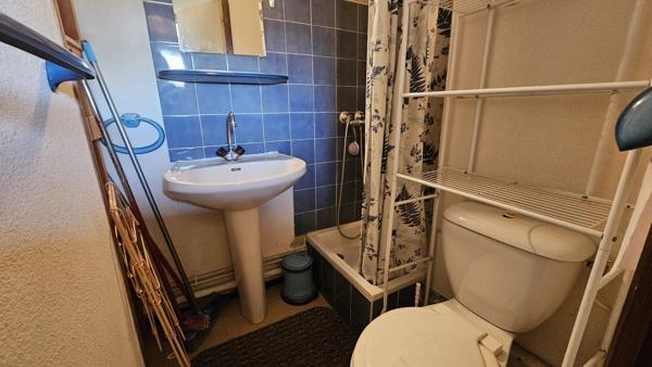 T3 vue mer dans Residence avec tennis et piscine