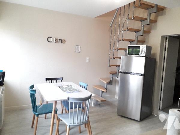 MAISON TOTALEMENT RESTAUREE CENTRE VILLE DE NOYERS SUR CHER