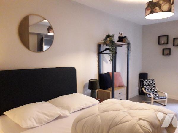 MAISON TOTALEMENT RESTAUREE CENTRE VILLE DE NOYERS SUR CHER