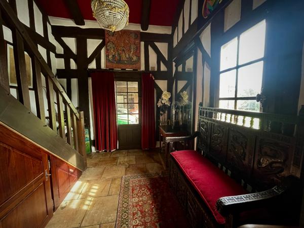 Soustons, authentique maison landaise du XVIIIe, 265 m², dépendances, piscine, parc paysagé 6 800 m², à 2 minutes du centre et du lac.