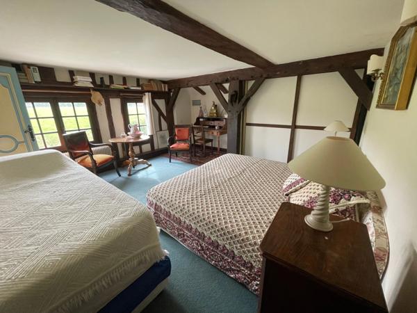 Soustons, authentique maison landaise du XVIIIe, 265 m², dépendances, piscine, parc paysagé 6 800 m², à 2 minutes du centre et du lac.