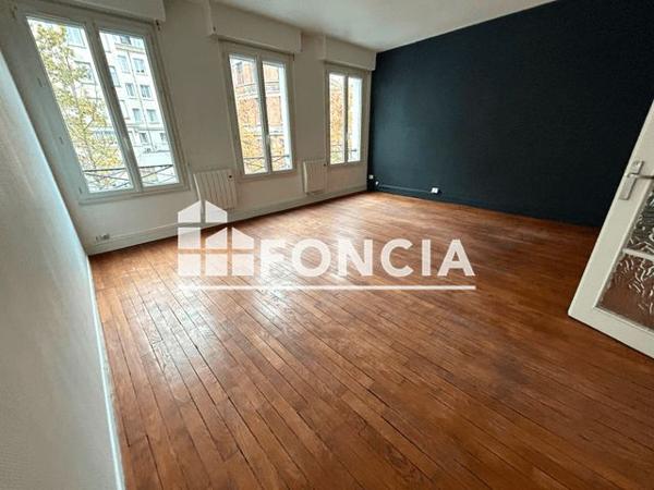 Location Appartement 2 pièces 60.68 m² - 4 PLACE DES ILOTS Valenciennes 59300