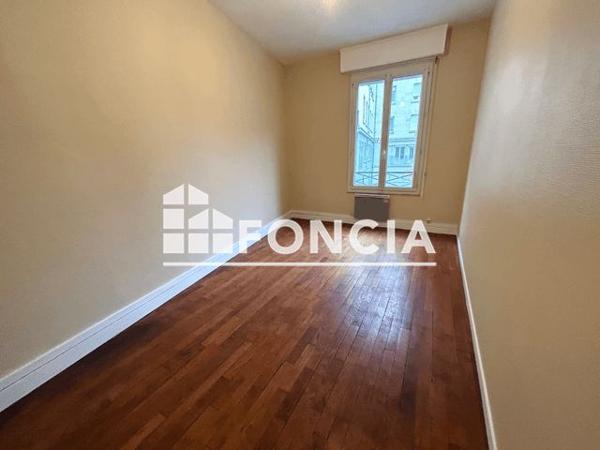 Location Appartement 2 pièces 60.68 m² - 4 PLACE DES ILOTS Valenciennes 59300
