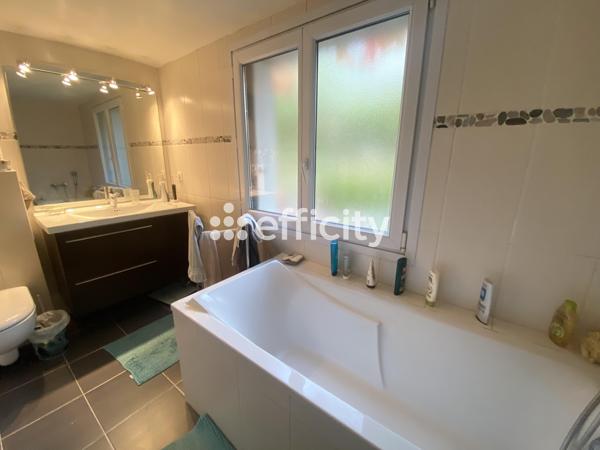 Maison 6 pièces - 130 m²