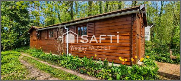 Terrain de loisirs avec chalets bois