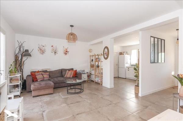 Maison à vendre |  Gigean |  5 pièces | 106 m²