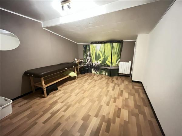 Maison à vendre |  Miramont-de-Guyenne |  6 pièces | 121 m²