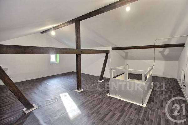 Appartement F5 à vendre  5 pièces - 138,90 m 2   ST AVOLD  - 57