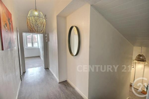 Appartement F5 à vendre  5 pièces - 138,90 m 2   ST AVOLD  - 57