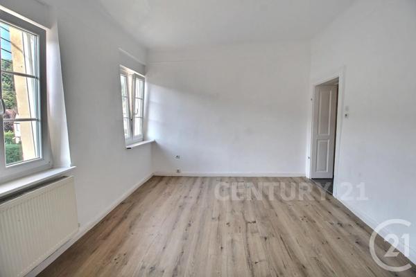 Appartement F5 à vendre  5 pièces - 138,90 m 2   ST AVOLD  - 57