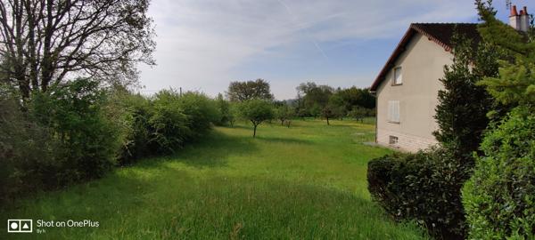 AZAY LE FERRON [REF. 7016]