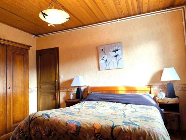 Villa 6 pièces 169m2, terrain avec piscine