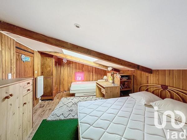 Maison rustique 13 pièces de 335 m² à Vinezac (07110)