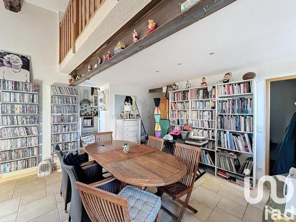 Maison rustique 13 pièces de 335 m² à Vinezac (07110)