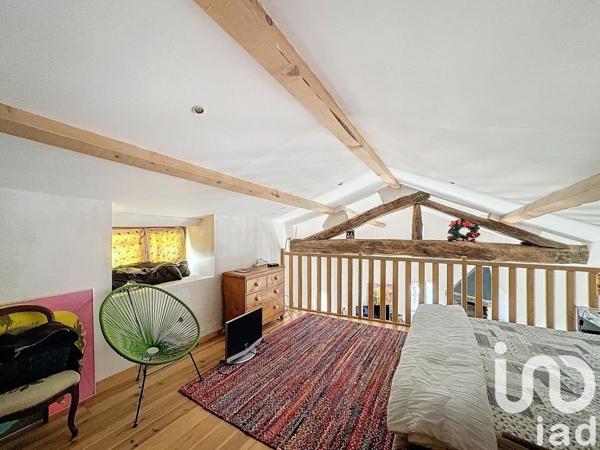 Maison rustique 13 pièces de 335 m² à Vinezac (07110)