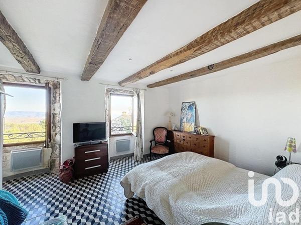 Maison rustique 13 pièces de 335 m² à Vinezac (07110)